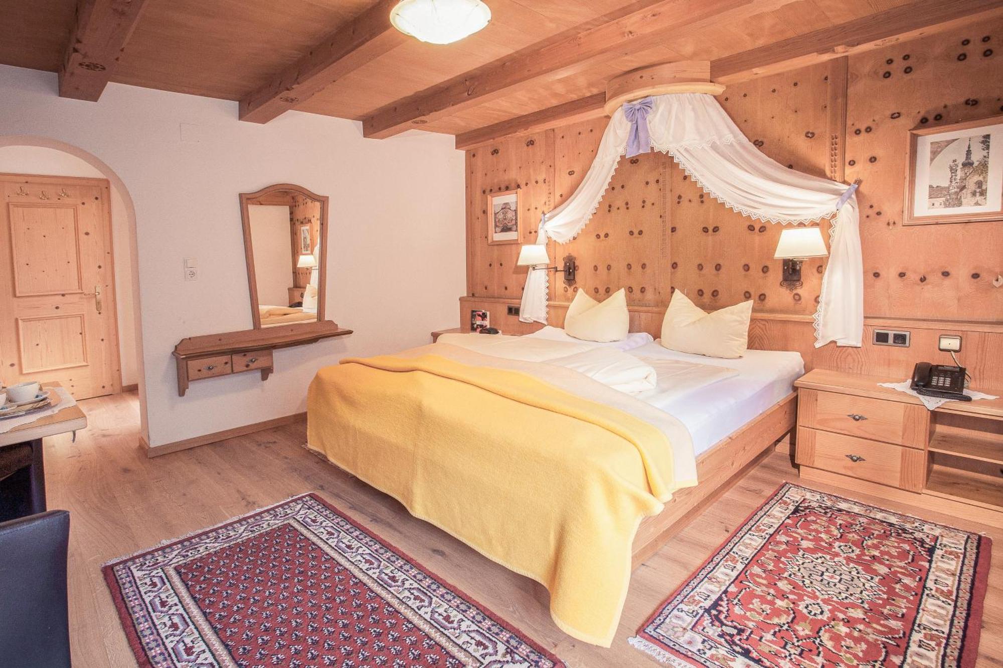 Alpenhotel Tirolerhof Gerlos Ruang foto